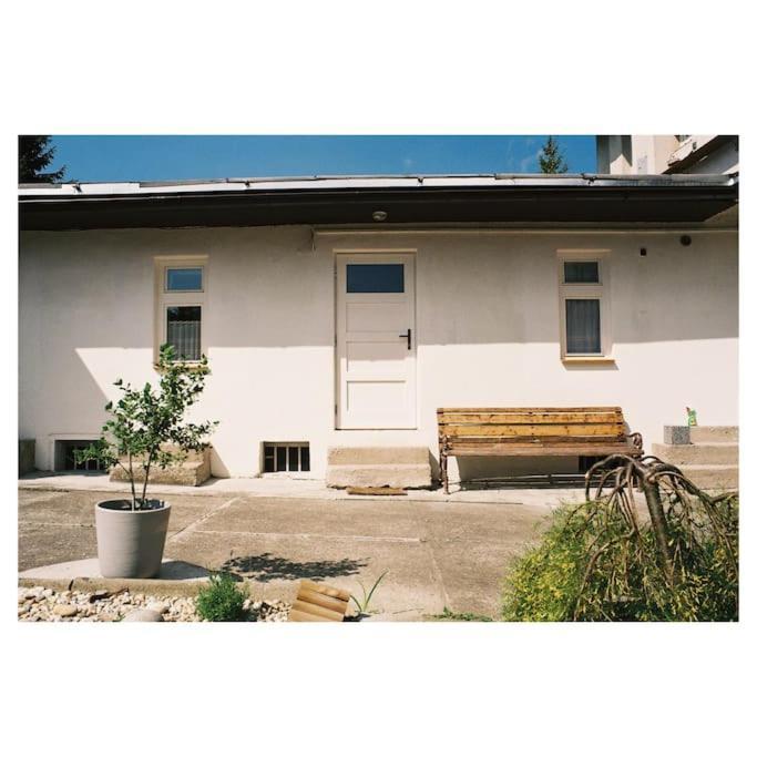 Casa Linum. U Centra Zlina S Atmosferou Venkova. Apartment Екстериор снимка